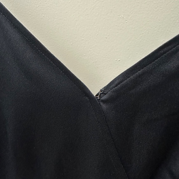 Abercrombie Black Silk Wrap Midi Dress - Picture 7 of 7